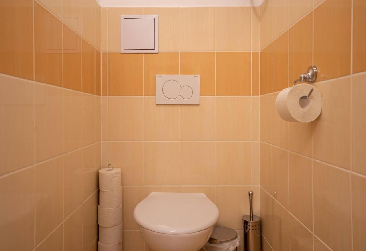 Family Apartment Ostrava Esterno foto